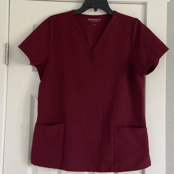 Mandala scab top with front pockets women’s size M very good condition color - Picture 1 of 5